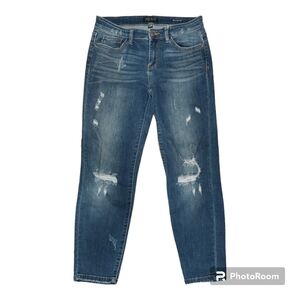 Judy Blue Relaxed Fit Distressed Jeans 9/29